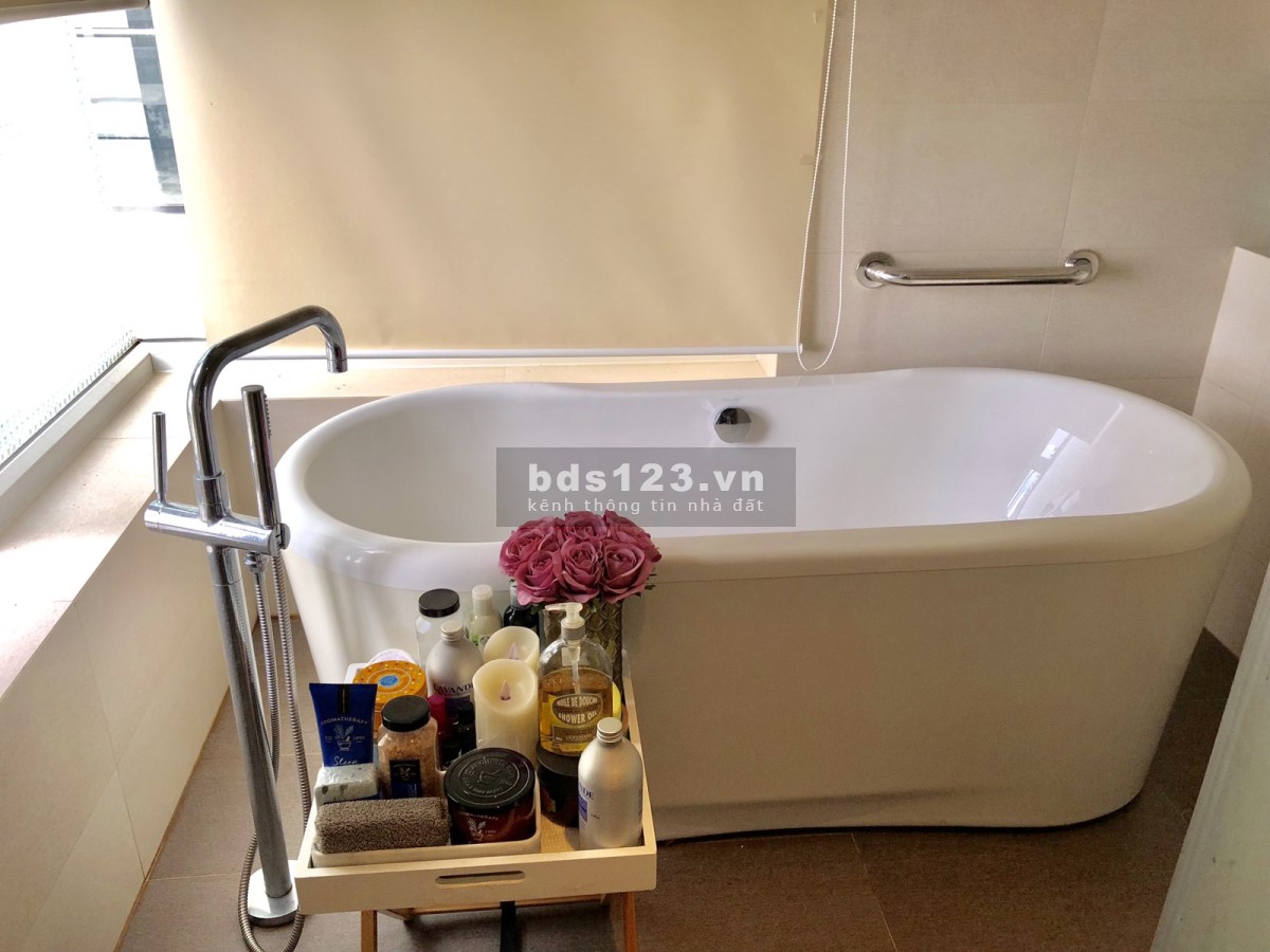 Bán căn hộ 2 PN Đảo Kim Cương 82 m2 6,8 tỷ cập nhật T7/2023, 180m2 - 16 tỷ, 110m2 - 9,3 tỷ.