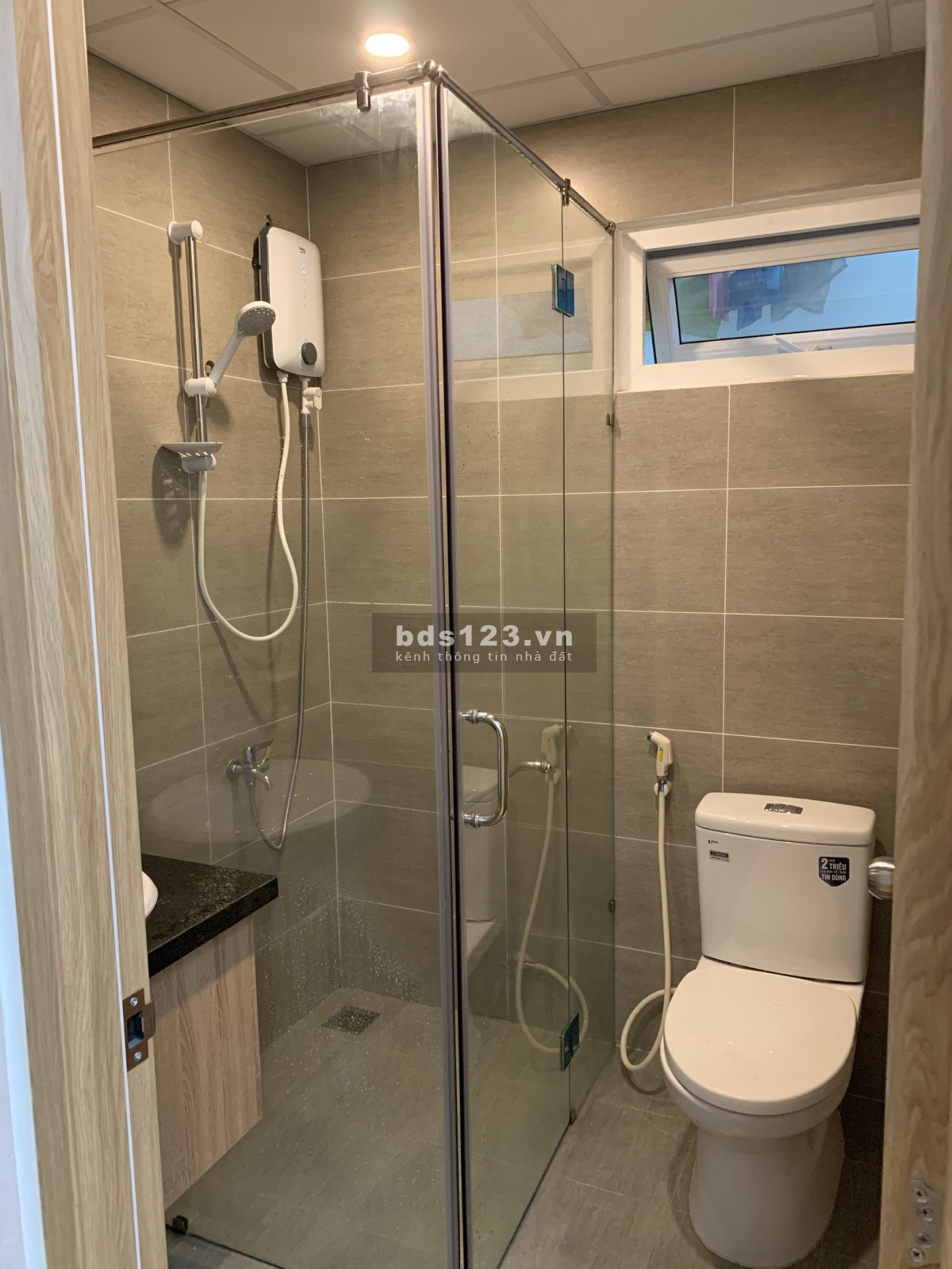 Bán Saigon Gateway 2pn view hồ bơi full nội thất cao cấp new chỉ 1ty84 bao full tin thật 100%