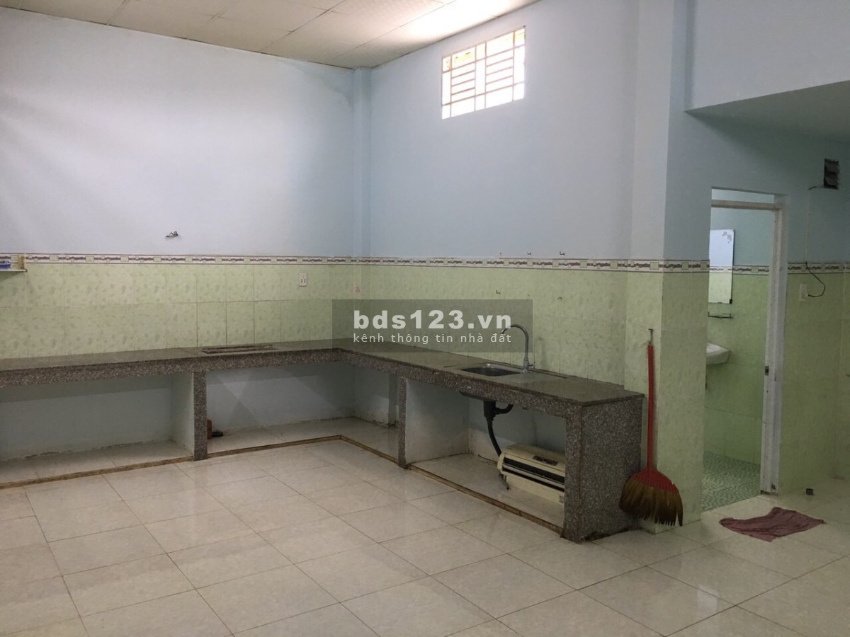 Cho thuê nhà nguyên căn dân cư Phước Thiện Q9 DT 140m2 Giá 8tr/tháng