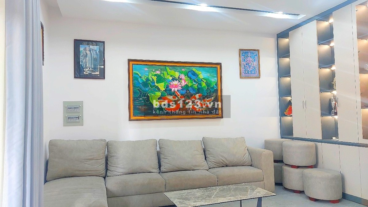Cho thuê biệt thự Đảo Kim Cương nội thất cao cấp - Có thang máy