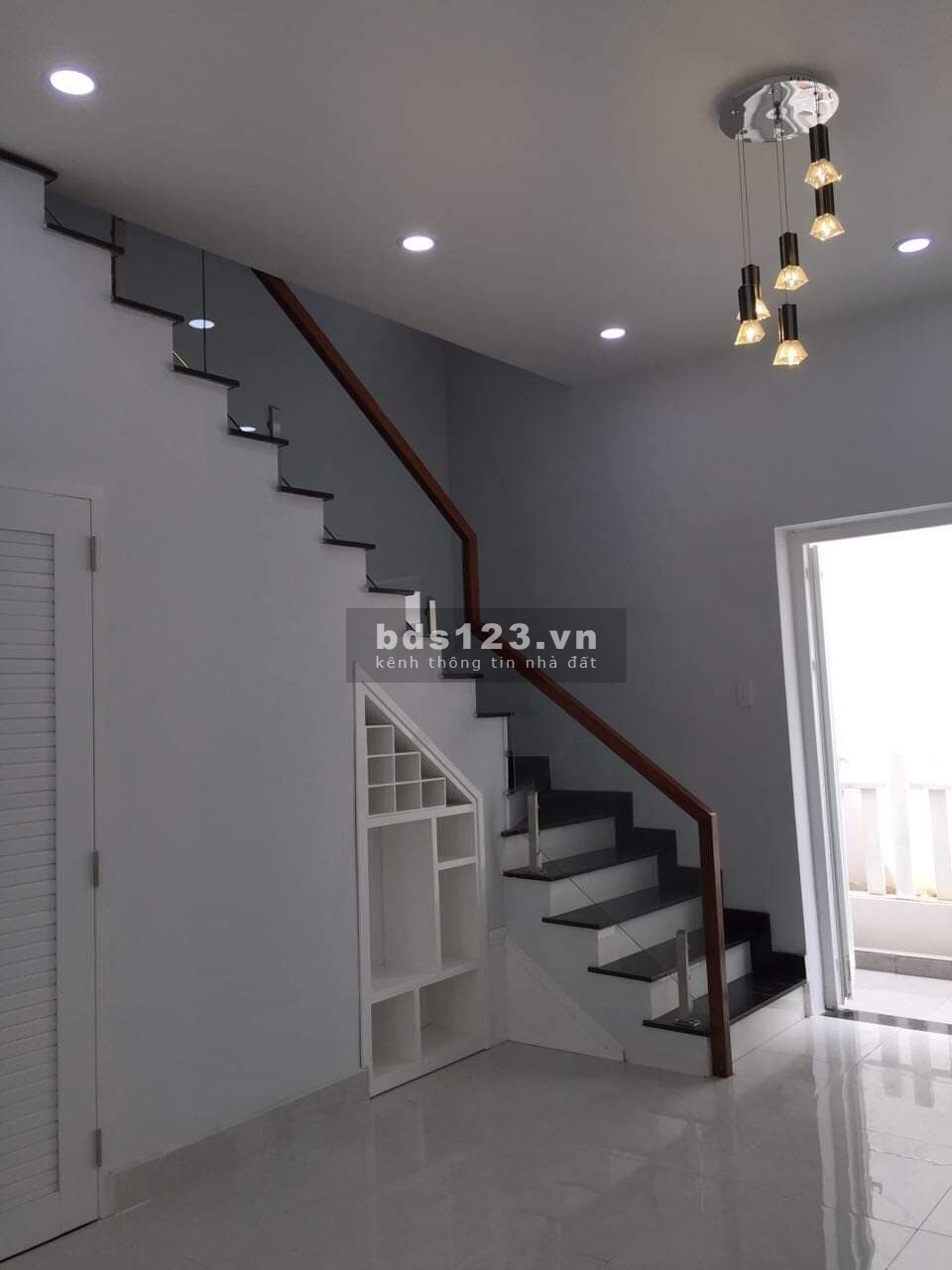 Cho thuê nhà phố Park Riverside, 5x15 1 trệt 2 lầu, 3PN - 3WC, nội thất cơ bản, giá chỉ 13tr/tháng
