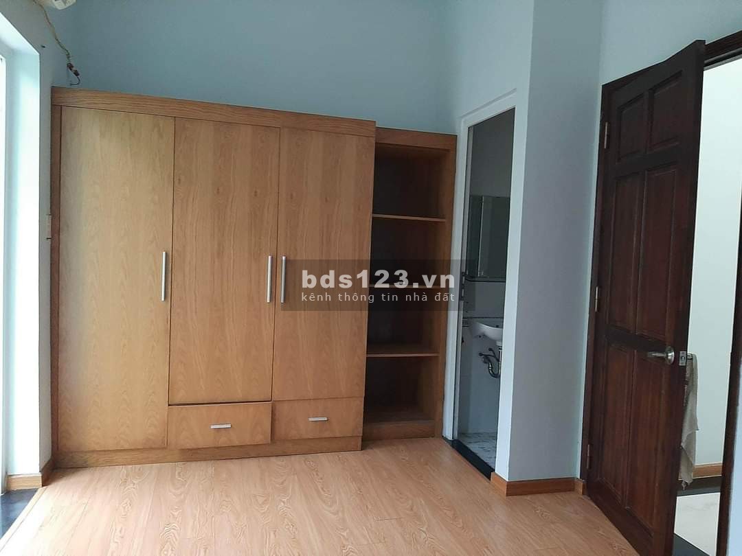 Chủ cần bán nhanh định cư, 55m2, ngã tư Linh Xuân, giá 4 tỷ 3 còn tl