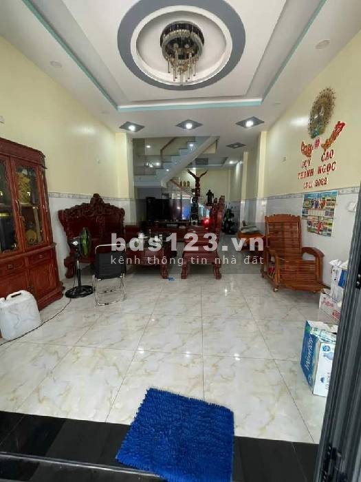 Bán nhà MT Đường 10, Hiệp Bình Phước Thủ Đức 3 tầng, 4,5 x 17,8m, giảm còn 7,4 tỷ