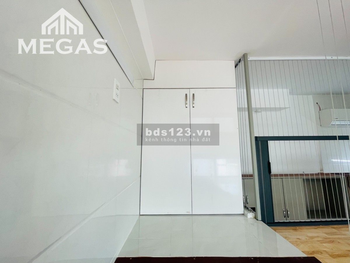 Căn hộ Duplex Q10 full nội thất thiết kế siêu đẹp gần ĐH Hoa Sen Bách Khoa Huflit UEH Vạn Hạnh Mall