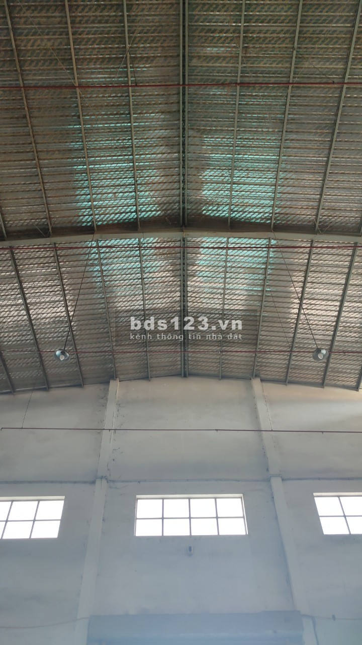 Cho thuê kho xưởng chứa hàng/ sản xuất tại mặt tiền đường Hồ Học Lãm, Q. Bình Tân.