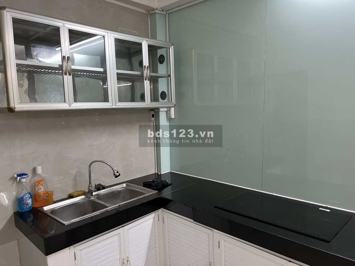 Cho thuê nhà 70m2 hẻm Điên Biên Phủ gần đại học Hutech