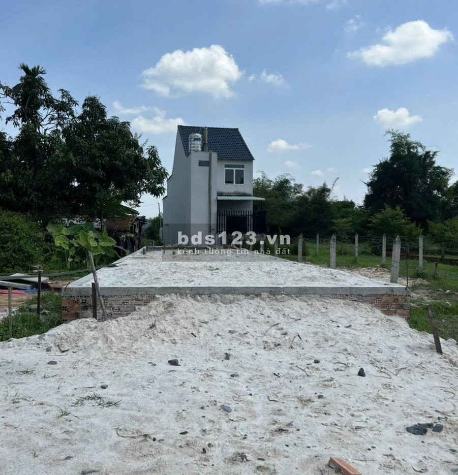 Bán lô đất 228m thổ cư đường nhựa 6m Thái Mỹ Củ Chi Lh xem đất 0902683926