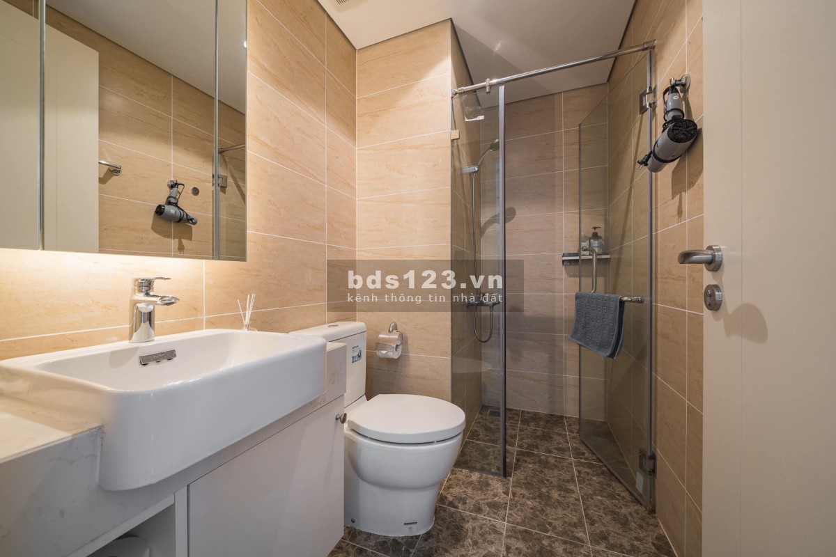 Bán căn hộ KĐT Vinhomes Ocean Park 2PN+1, 2WC, DT 70m² giá 1,9 tỷ