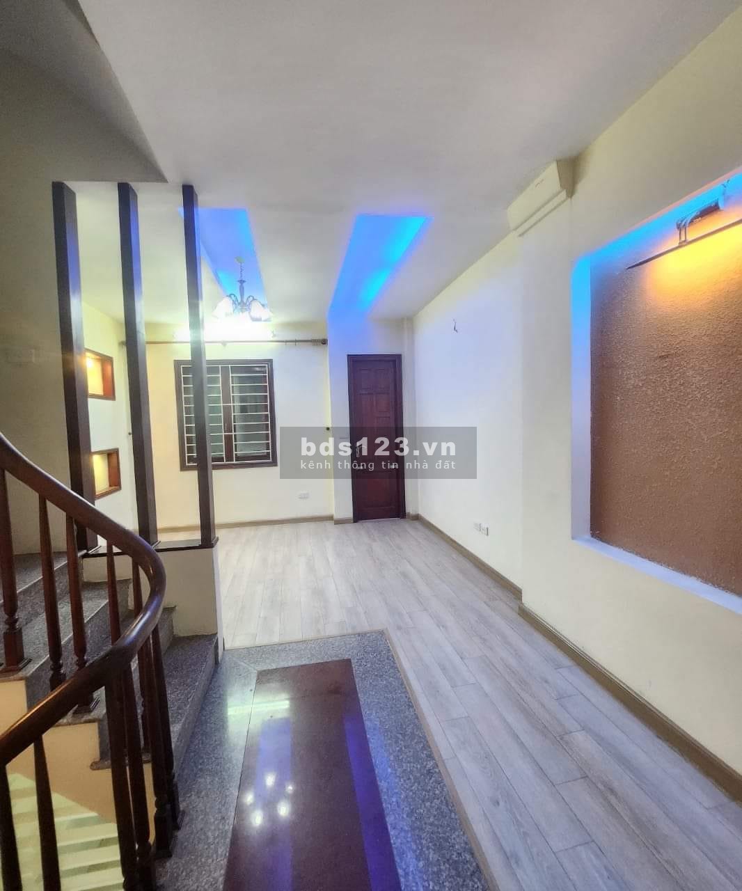 Cần bán Lô góc 45m2*MT4.5m đường ô tô tránh, thông tứ tung sát KĐT Văn Phú