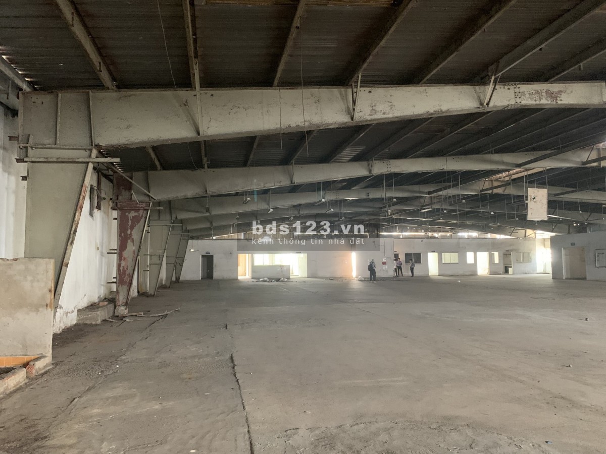 Cho thuê 1250m2 kho Xa Lộ Hà Nội, Trường Thọ, Thủ Đức, Hồ Chí Minh