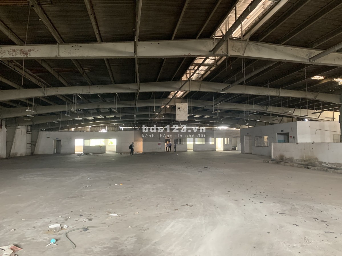 Cho thuê 1250m2 kho Xa Lộ Hà Nội, Trường Thọ, Thủ Đức, Hồ Chí Minh