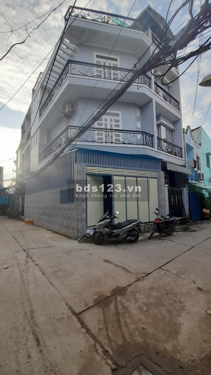 Bán gấp Nhà hẻm xe hơi mới đẹp 3 lầu q.8