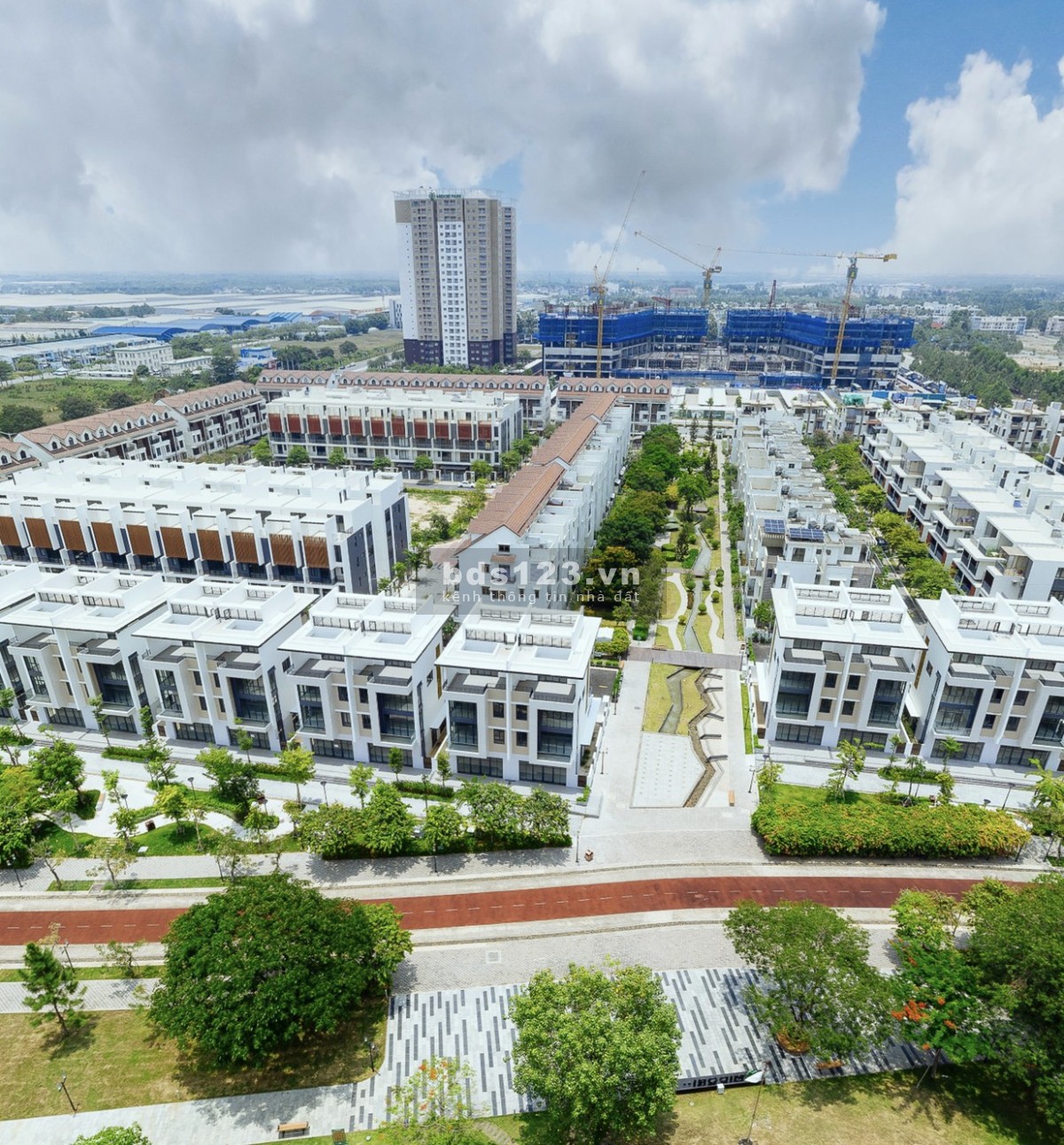 Chỉ 2,1tỷ sở hữu căn hộ 2PN The Glory, trả dài hạn 3 năm 0% lãi suất, ưu đãi đến 7%, LH: 0962985120