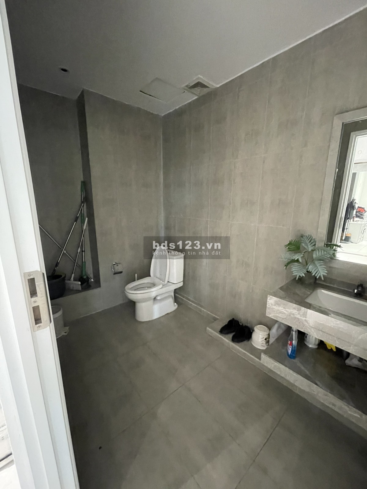 Cho thuê Shophouse Sarimi giá 3000 mặt tiền siêu đẹp
