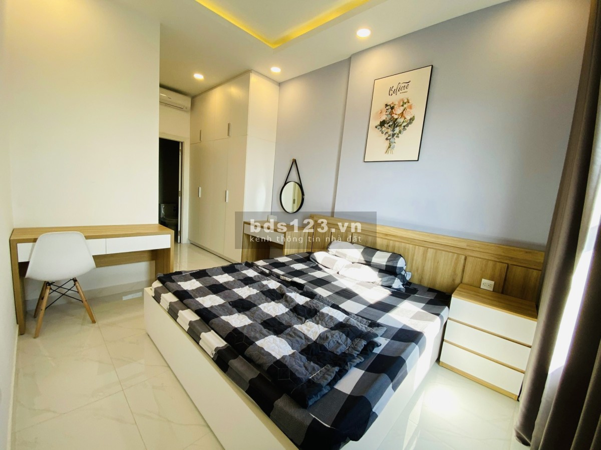 Cần Bán Căn hộ Sunrise Riverside- 2 phòng ngủ + 2WC. Đầy đủ nội thật