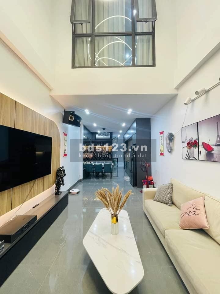 Bán nhà kinh doanh, ô tô Đền Lừ 45m, 5 tầng, mt 3.5m, giá 11.95 tỷ.