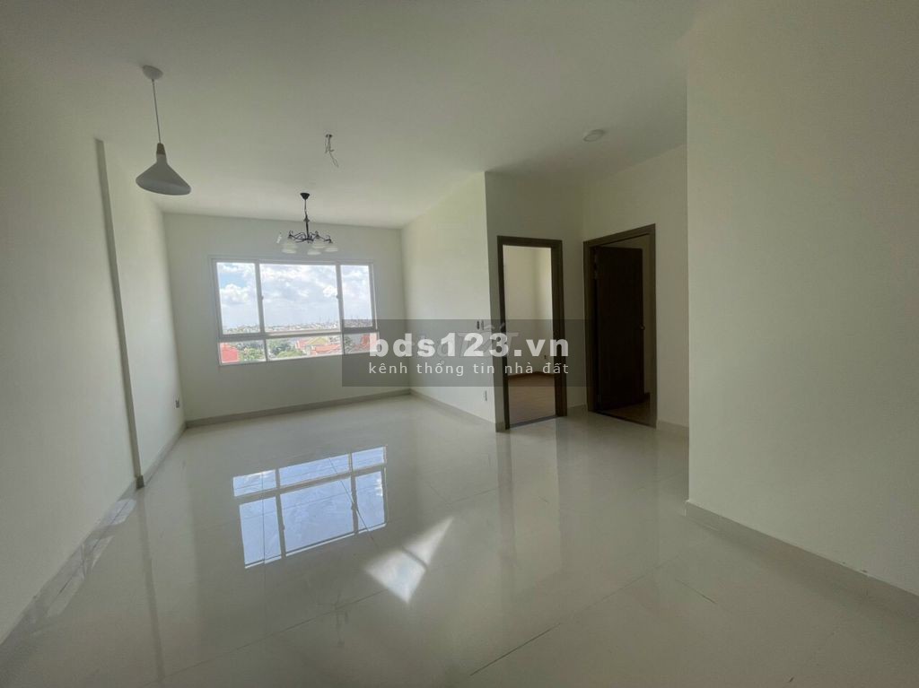 Hot! Bán căn hộ đã có sổ 49 m2 giá 1.4 tỷ, có trước 430 triệu, NH cho vay phần còn lại