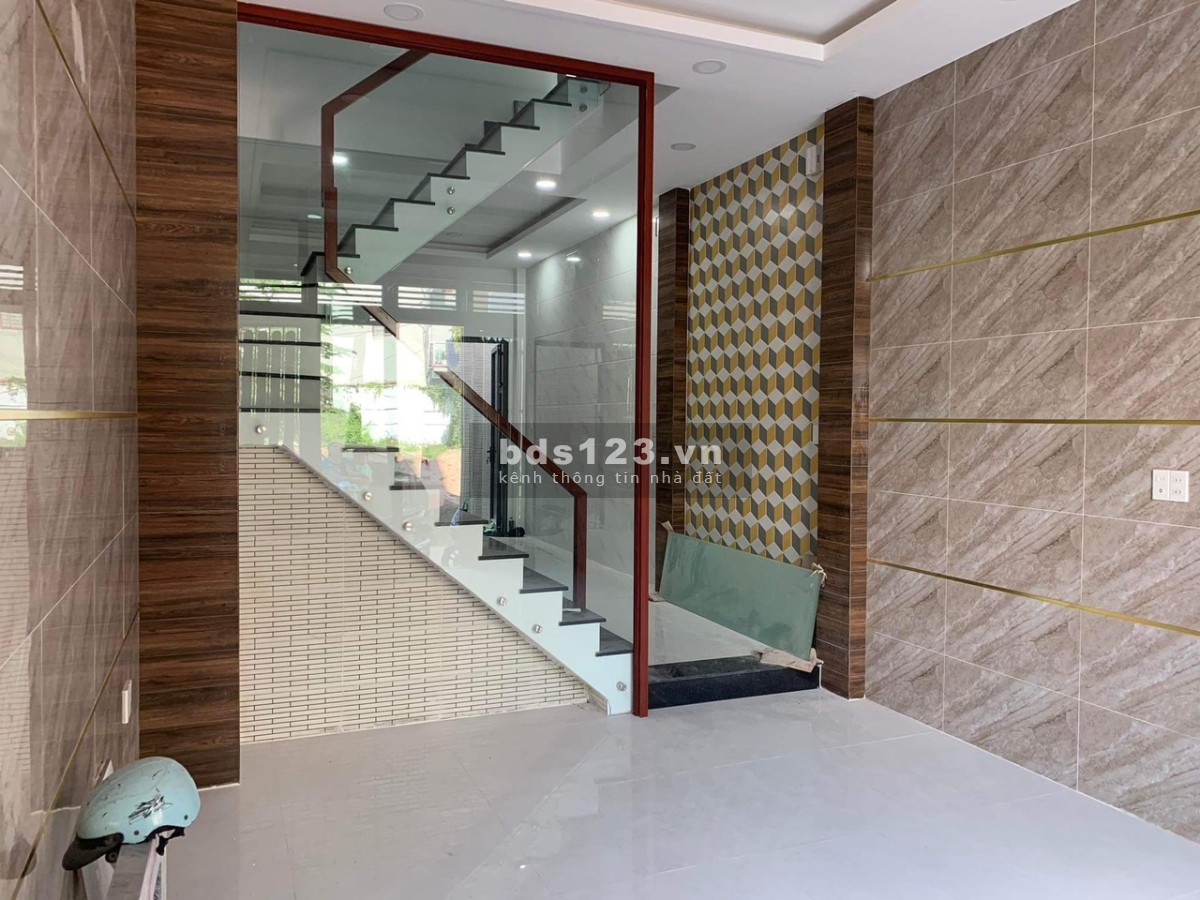 Bán nhà mới đẹp Hẻm xe hơi 460 Nguyễn Sơn, Phú Thọ Hòa, Tân Phú