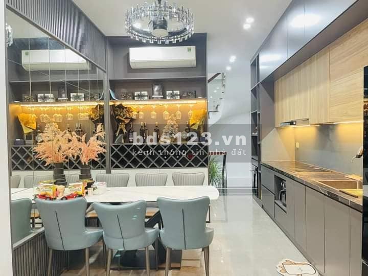 Bán nhà kinh doanh, ô tô Đền Lừ 45m, 5 tầng, mt 3.5m, giá 11.95 tỷ.