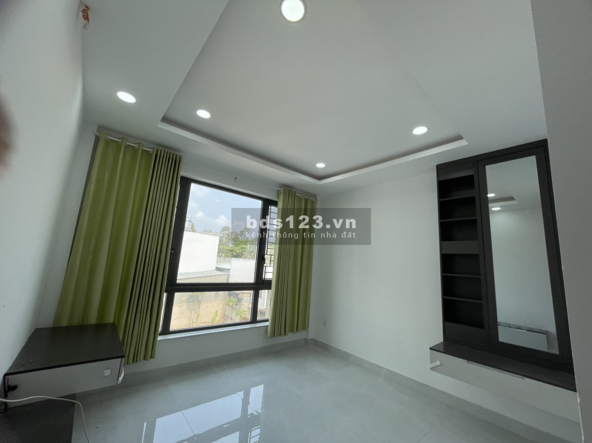 Bán nhà mới đẹp Hẻm xe hơi 460 Nguyễn Sơn, Phú Thọ Hòa, Tân Phú