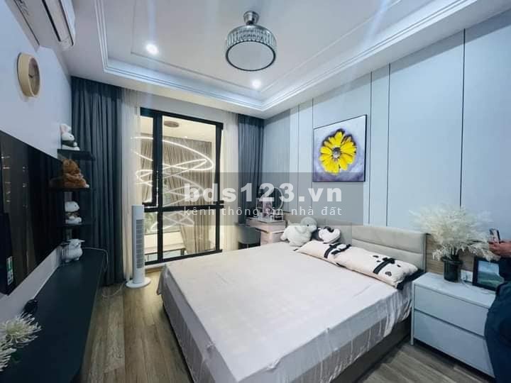 Bán nhà kinh doanh, ô tô Đền Lừ 45m, 5 tầng, mt 3.5m, giá 11.95 tỷ.