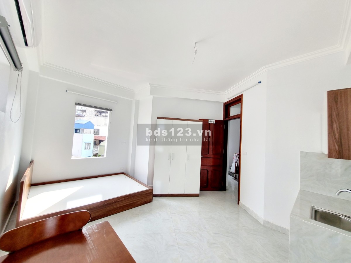 Bán gấp căn nhà Ngọc Lâm ngõ ô tô 98m2 nhỉnh 7 tỷ ngõ thông kd