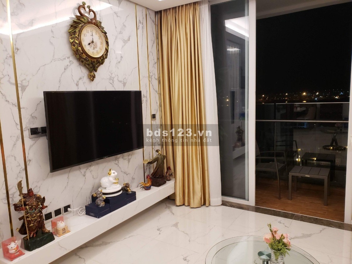 Căn hộ SARINA giá tốt 2000$ cho căn 3PN hướng Đông Nam