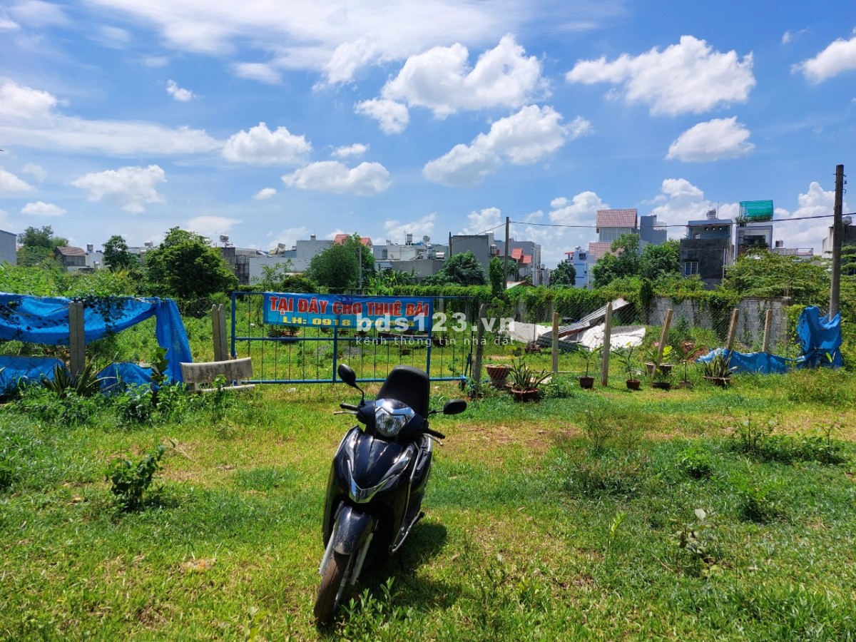 Cho thuê bãi xe Bình Thắng, Dĩ An 1370m2