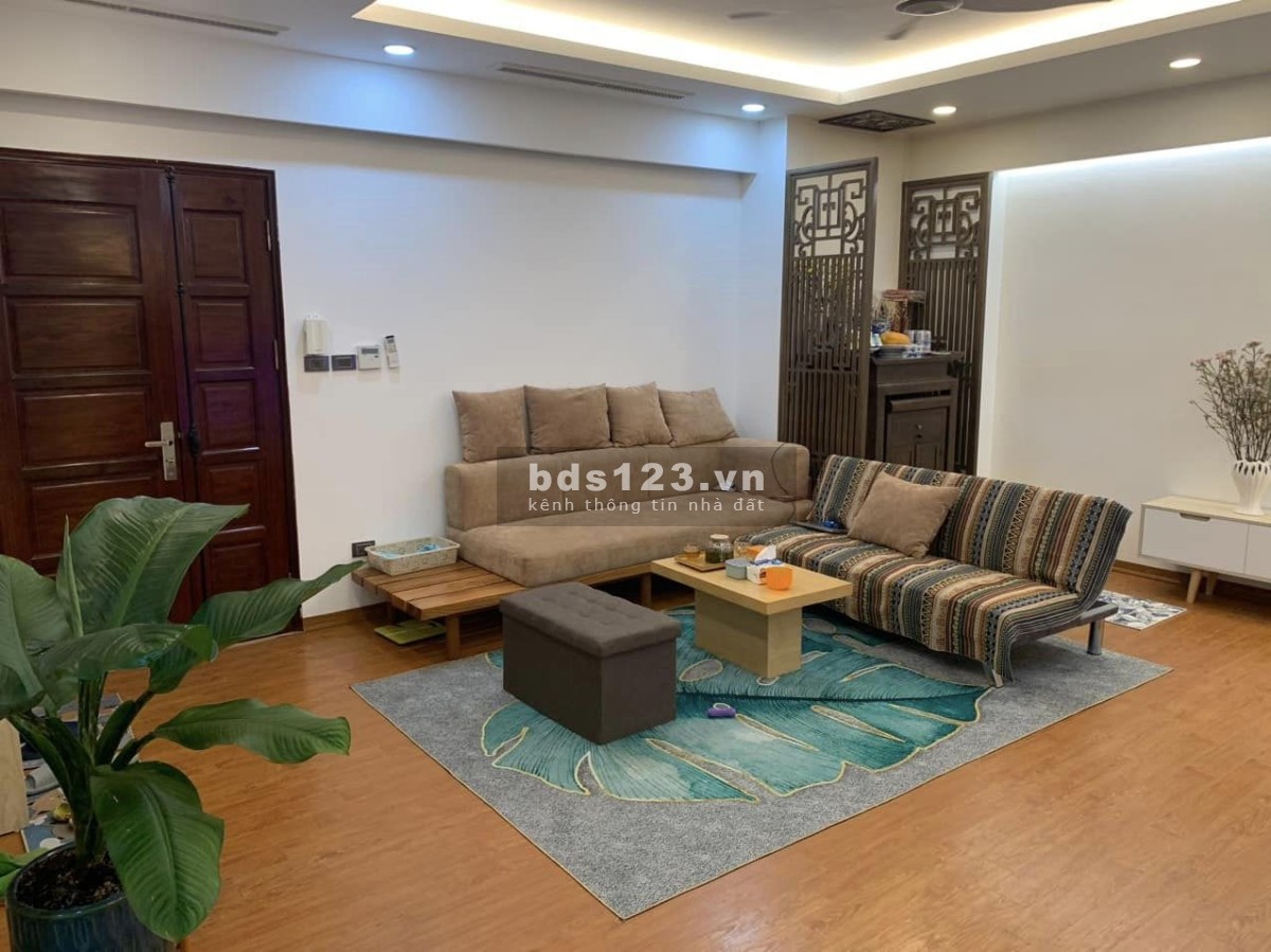 Bán chung cư Trung Hòa Nhân Chính 123m 3pn 4ty tặng đồ bao phí View thoáng mát Cầu Giấy