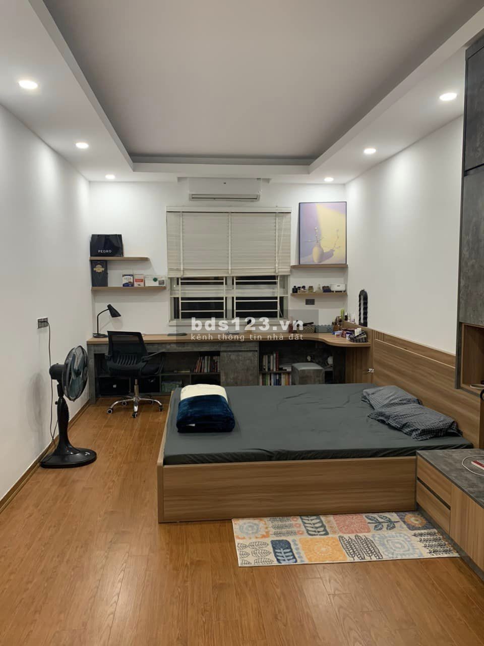 Bán chung cư Trung Hòa Nhân Chính 123m 3pn 4ty tặng đồ bao phí View thoáng mát Cầu Giấy