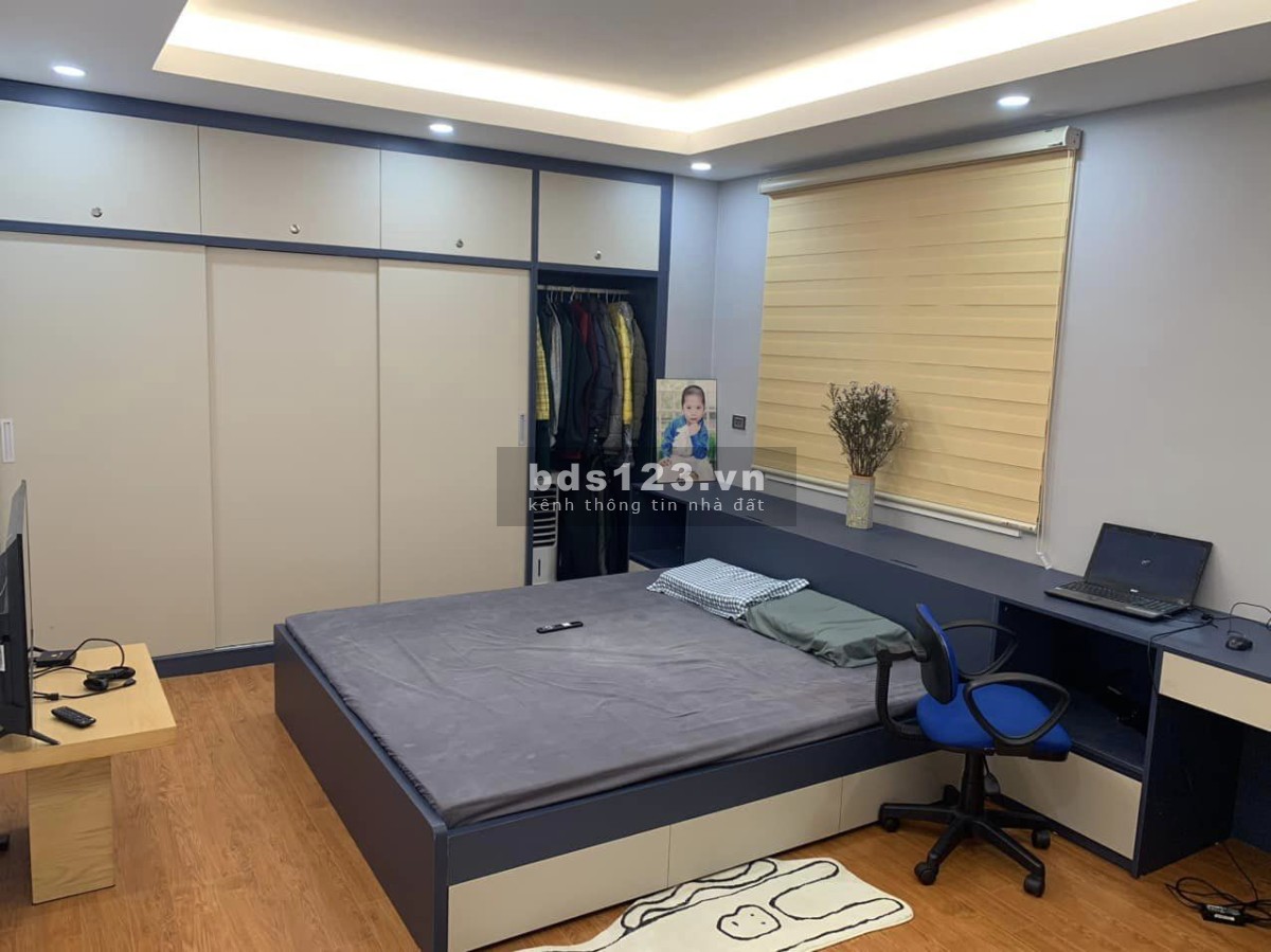 Bán chung cư Trung Hòa Nhân Chính 123m 3pn 4ty tặng đồ bao phí View thoáng mát Cầu Giấy