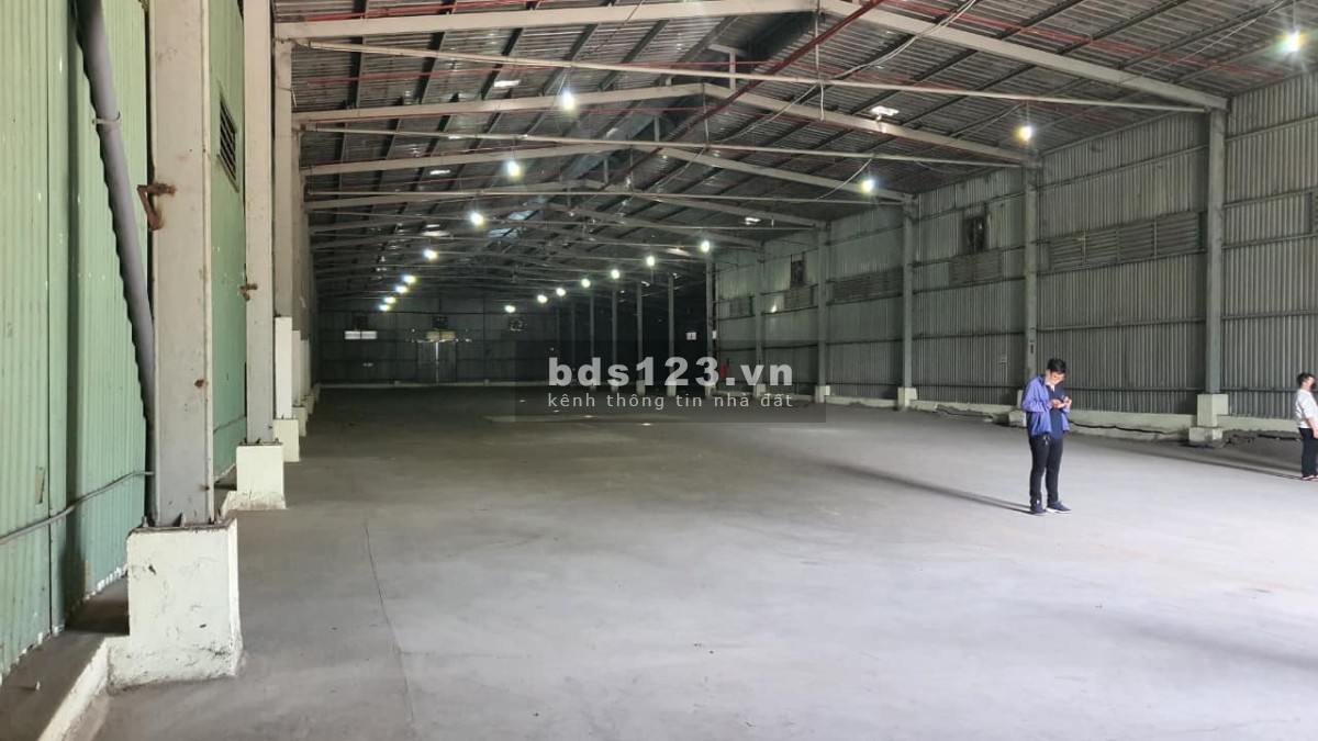 Cần cho thuê kho xưởng đẹp mới trong KCN Cát Lái, Quận 2.