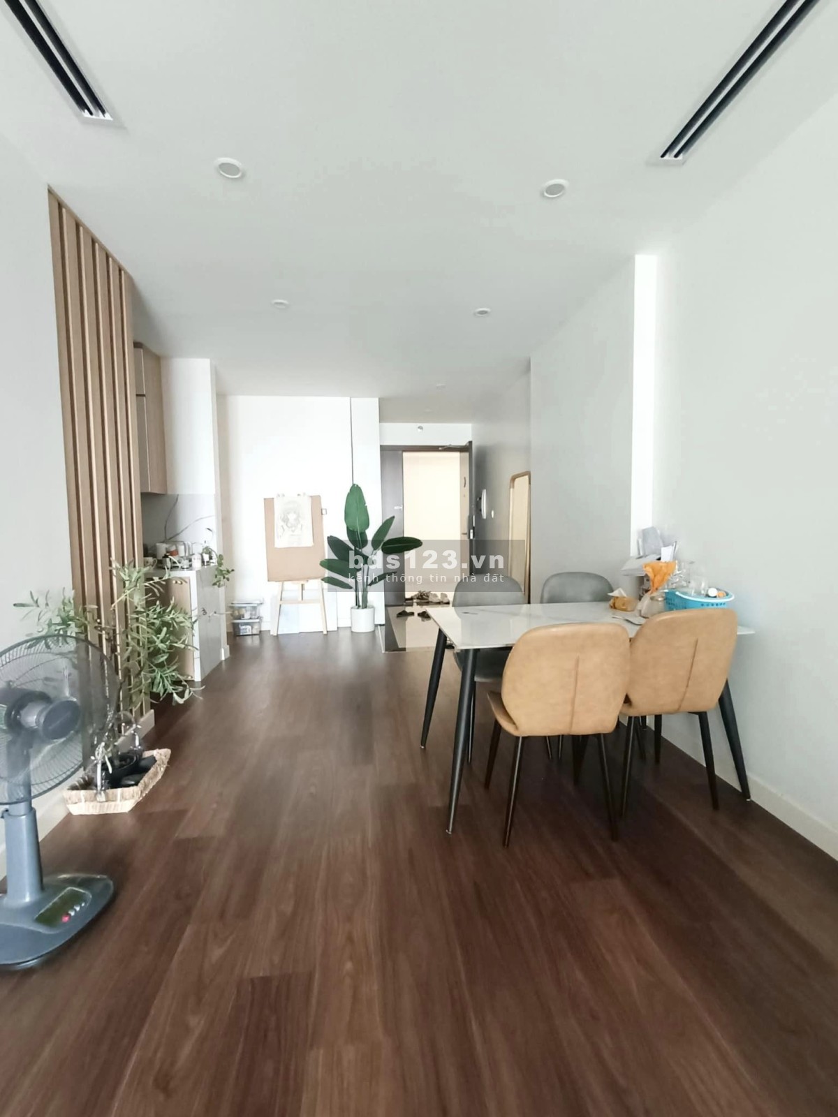 Thật 100% Bán chung cư 3PN 100m2 Imperia Garden (203 Nguyễn Huy Tưởng) view bể bơi 4.x ty ThanhXuân