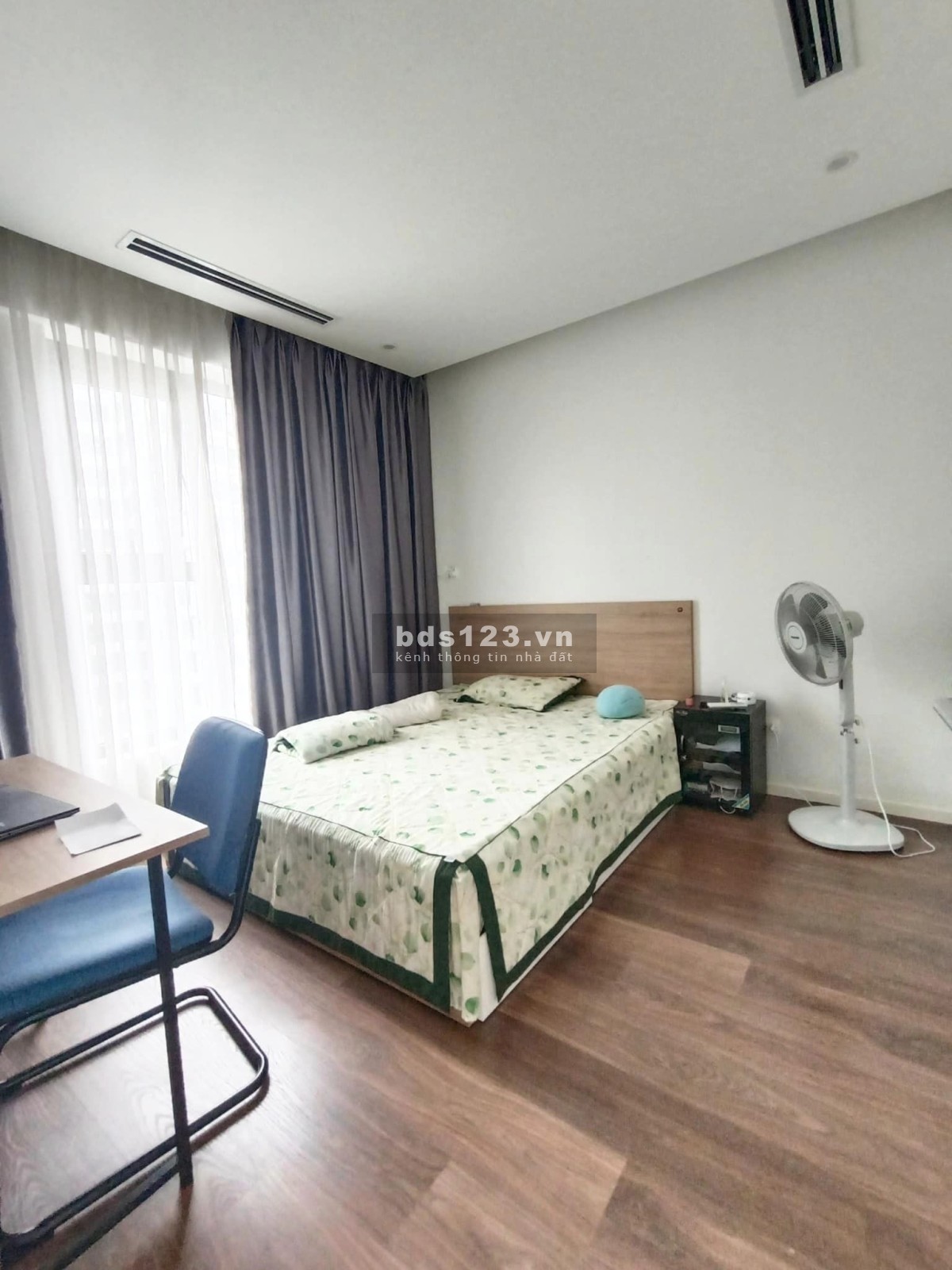 Thật 100% Bán chung cư 3PN 100m2 Imperia Garden (203 Nguyễn Huy Tưởng) view bể bơi 4.x ty ThanhXuân
