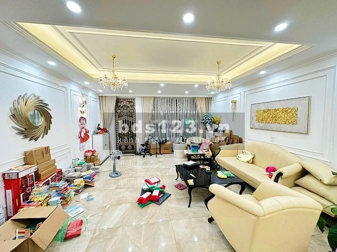 Nhà trung tâm Thanh Xuân giá 5.8 tỷ - Ô tô vào nhà - Kinh doanh sầm uất