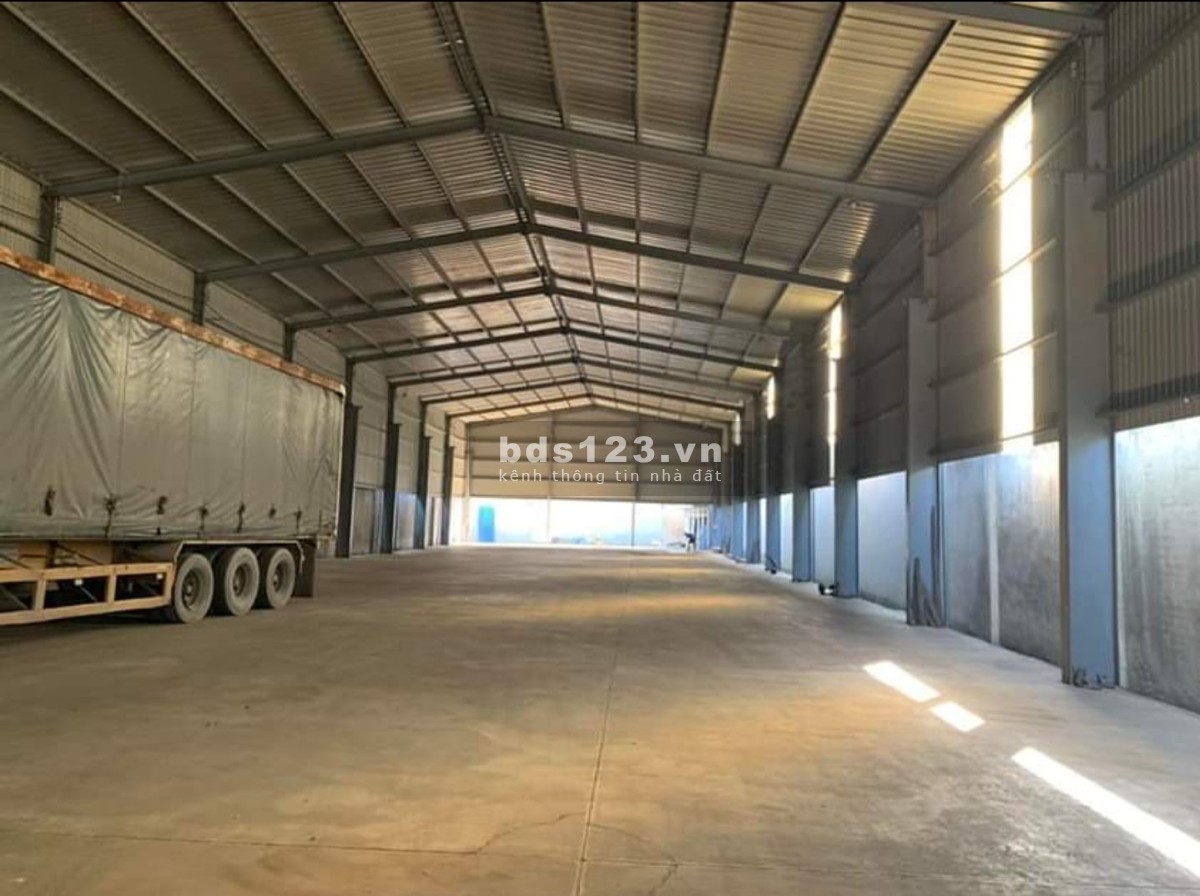 Cho thuê kho xưởng đẹp 2900m2 tại Thới Tam Thôn, huyện Hóc Môn