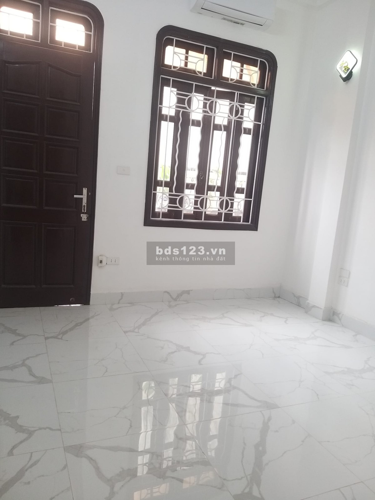 SIÊU HIẾM!TRUNG TÂM VĂN QUÁN-PHÂN LÔ CHIẾN THẮNG-2 MẶT NGÕ Ô TÔ-FULL TIỆN ÍCH–42m 4 tầng 5.7 tỷ