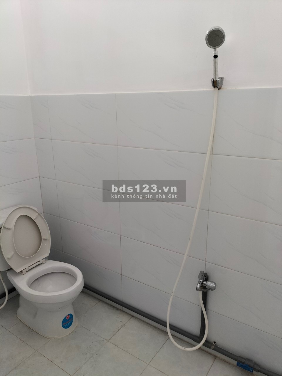 Cho thuê nhà hẻm 4m gần Lũy Bán Bích quận Tân Phú 3,5 x 25m chỉ 8 triệu