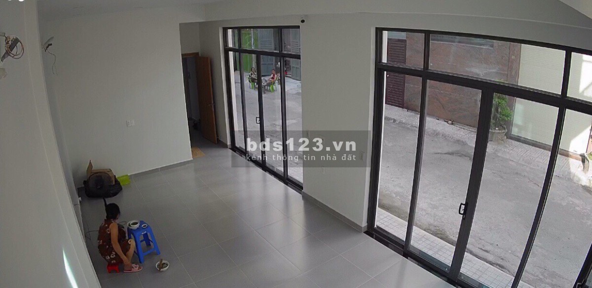 Cho thuê MBKD thông Hoà Bình quaa Tân Phú 4 x10m chỉ 9 triệu còn Tl