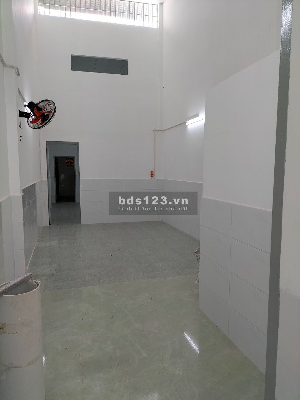 Cho thuê nhà hẻm 4m gần Lũy Bán Bích quận Tân Phú 3,5 x 25m chỉ 8 triệu