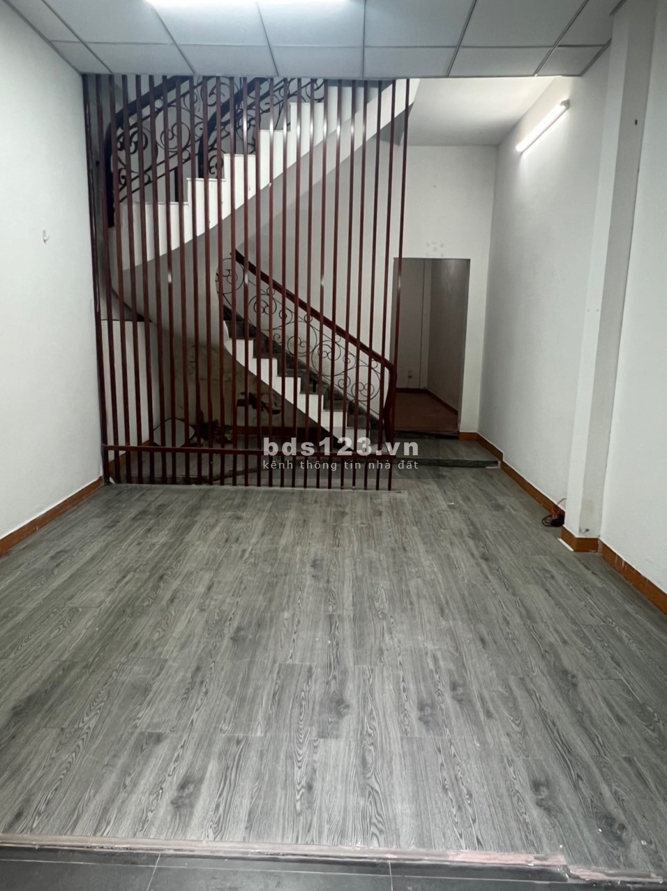 Cho thuê nhà vi trí đẹp sát MT Dương Văn Dương quận Tân Phú 4 x12m.1 lầu 10trieu tl