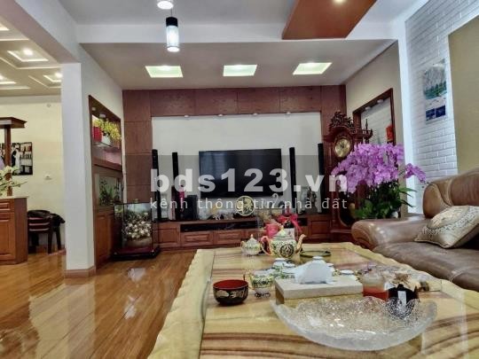 Bán nhà Hoàng Cầu PHÂN LÔ VIP KINH DOANH 62m2 5T giá 12.5 tỷ