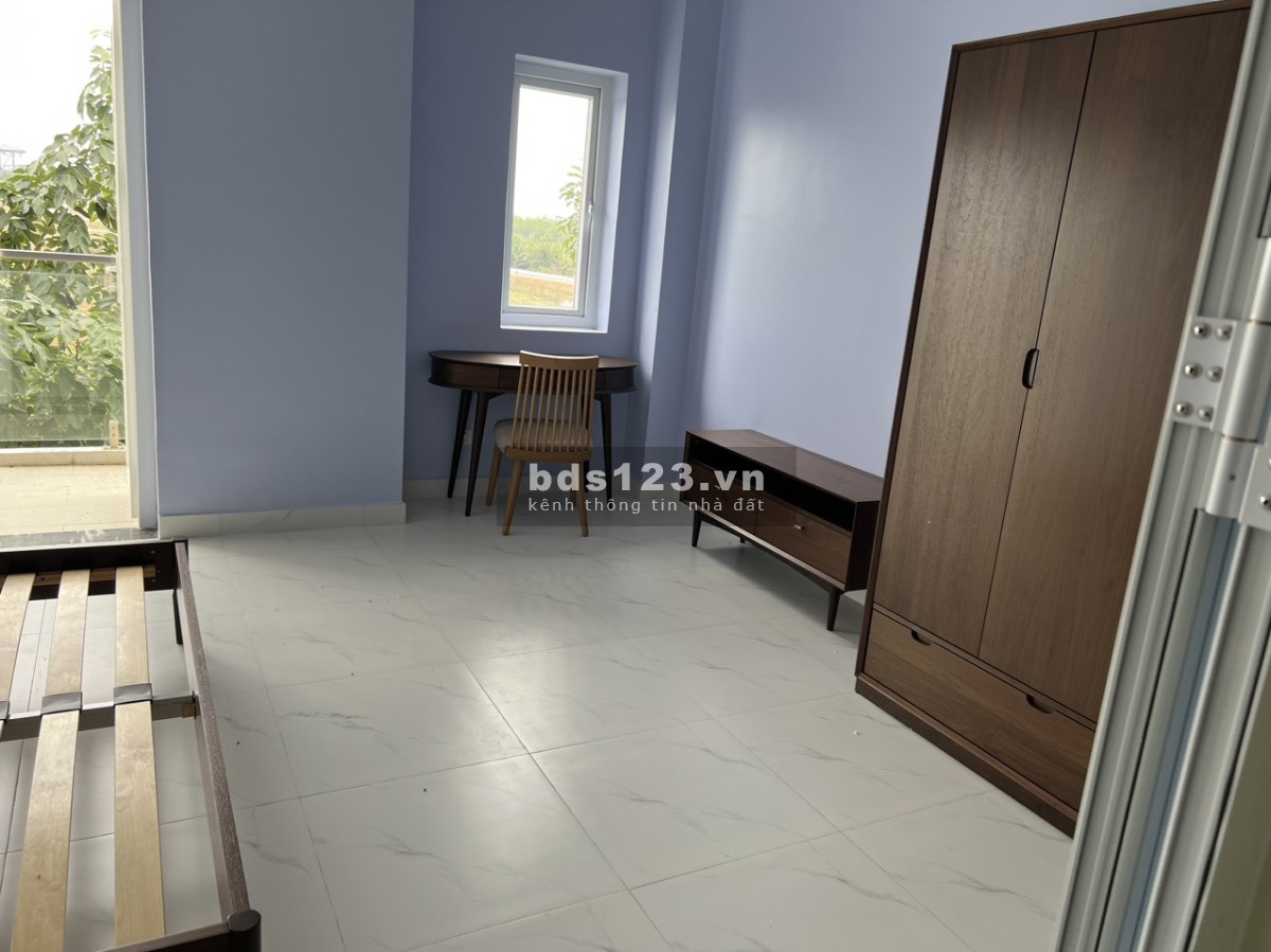 Nhà sẵn có thể nhận ở ngay, thích hợp ở, làm văn phòng công ty,...
