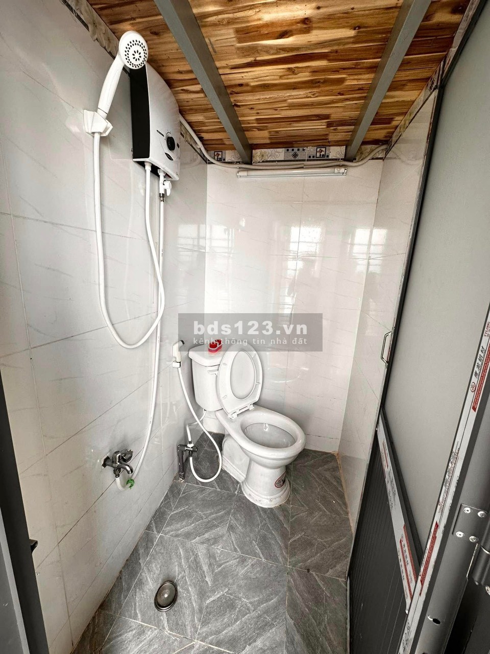Cho thuê phòng gác máy lạnh ngay Hà Huy Giáp , chỉ 10p đến iuh
