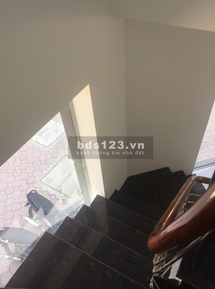 Cho thuê văn phòng rộng 20m và 38m ở Vạn Phúc, Hà Đông (lh: 0389620916)