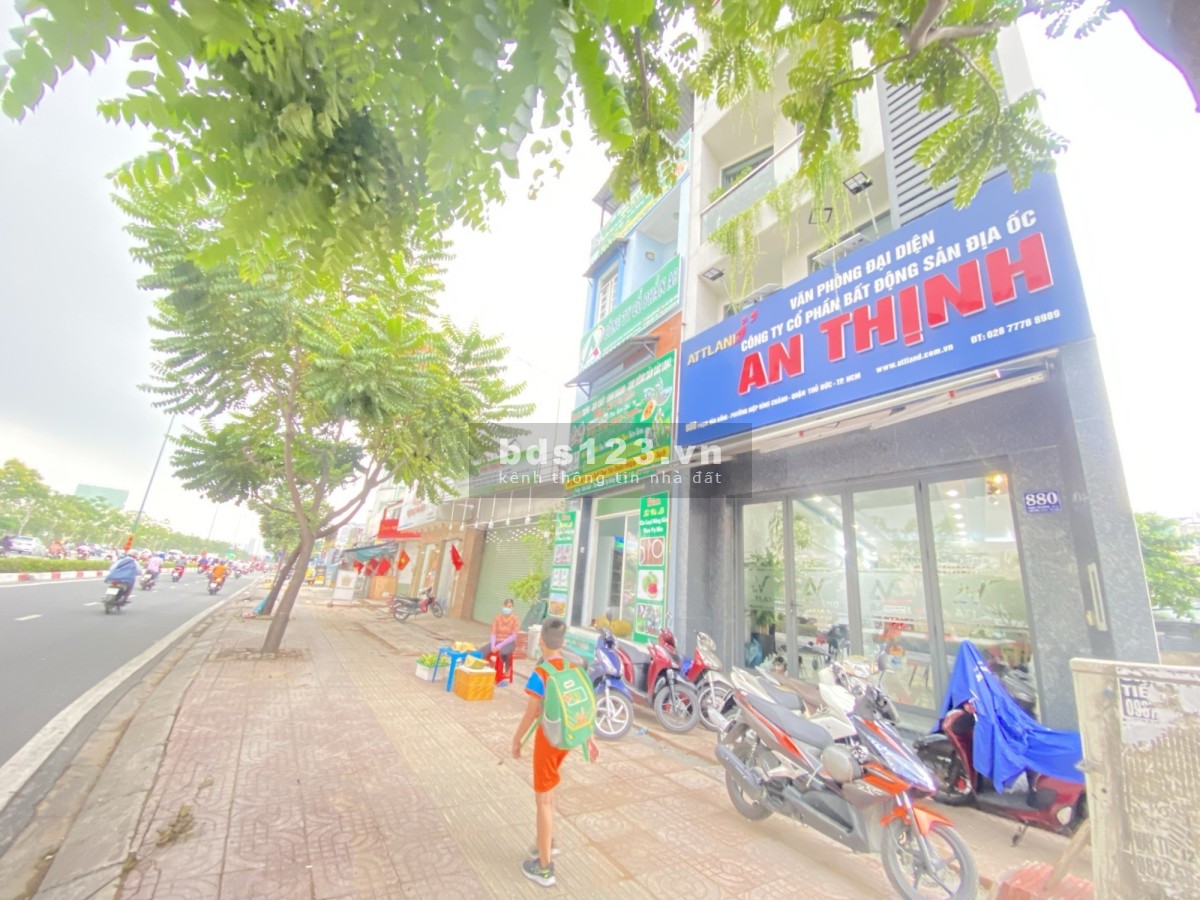 Bán lô đất 500m2 Mặt tiền Phạm Văn Đồng, Hiệp Bình chánh, Thủ Đức.