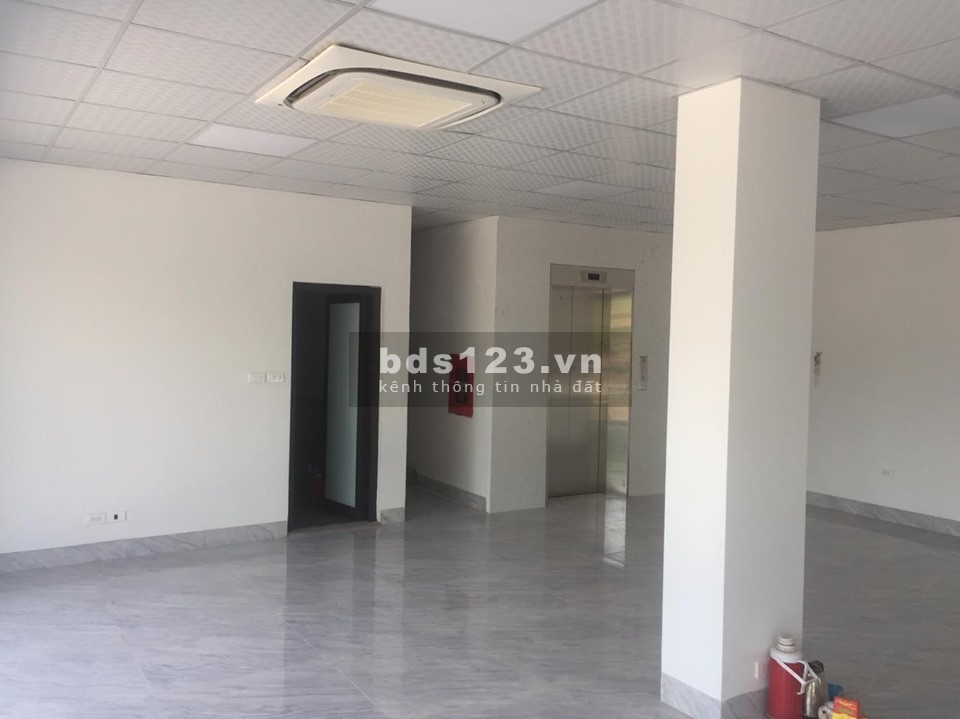 Cho thuê văn phòng rộng 20m và 38m ở Vạn Phúc, Hà Đông (lh: 0389620916)