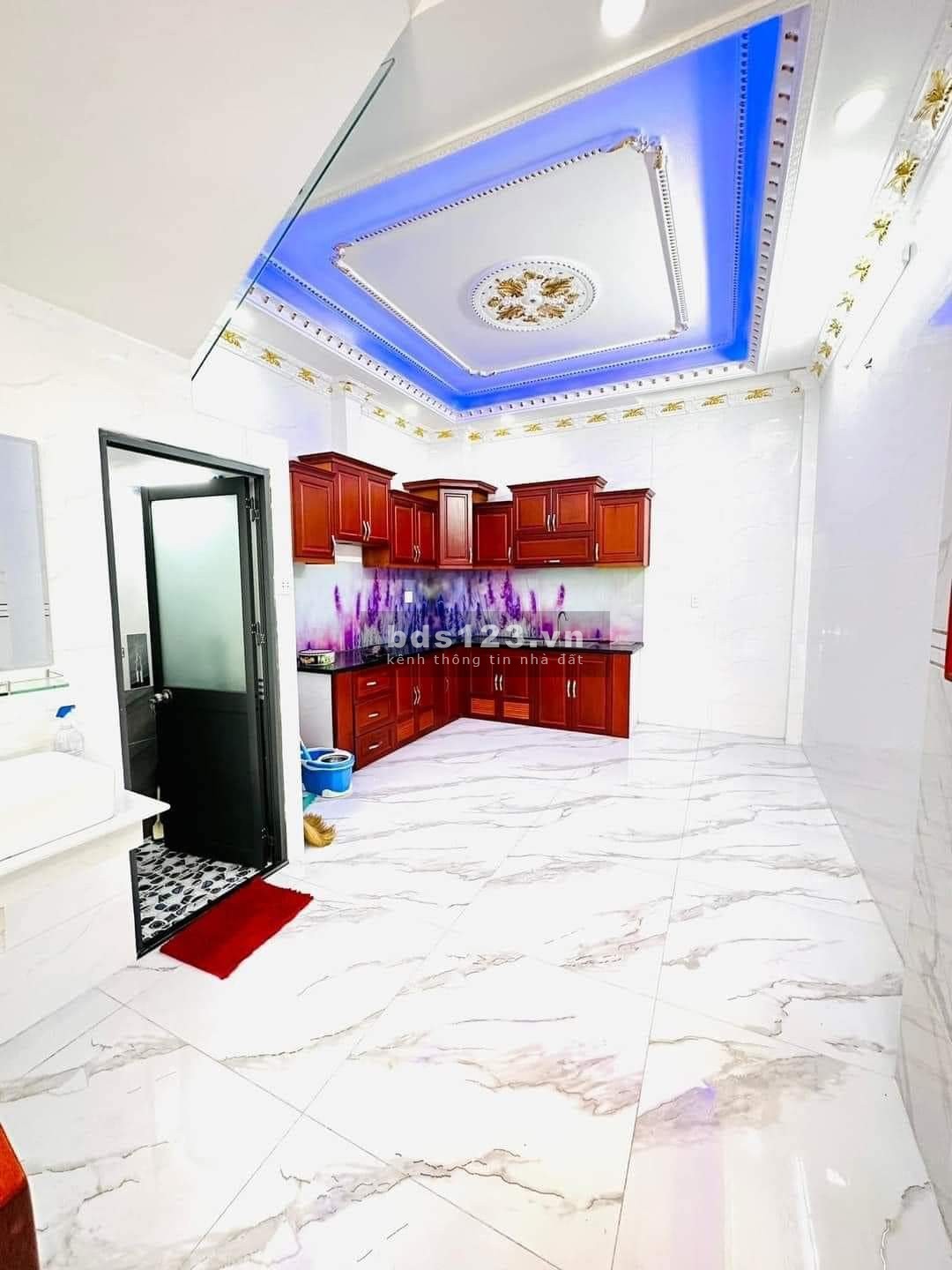 Nhà MT đường số Lê Văn Quới 48m2 - giá 5.69ty