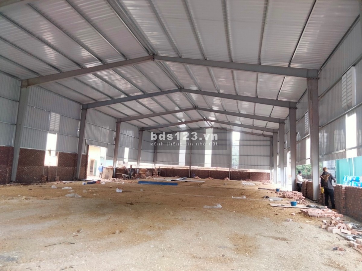 Cho thuê kho xưởng, đất tại KCN Đài Tư - Long Biên, DT 1000, 2000 và 3000m2 giá cả thương lượng