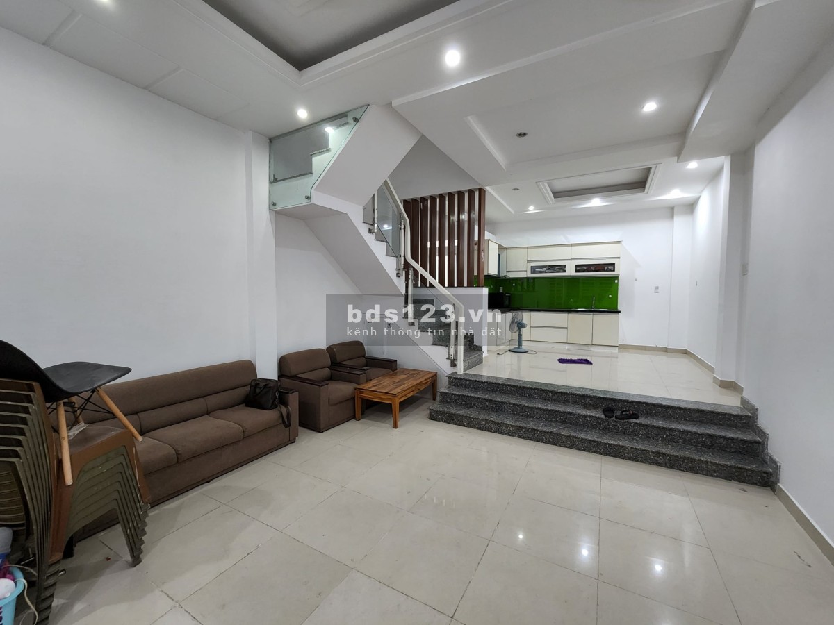 Bán nhà rộng 6m, 4 tầng rất đẹp đường Bành Văn Trân, Tân Bình, chỉ 9.8tỷ